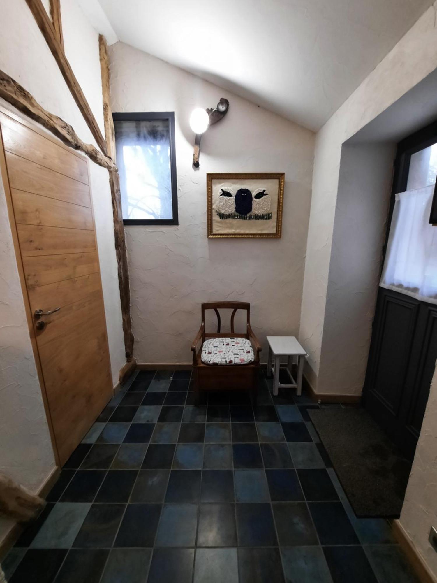 Le Val Du Pech Chantant Chambres D'Hotes Pern Екстериор снимка